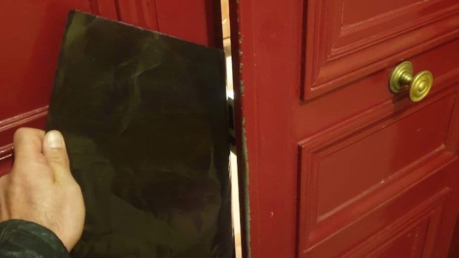 ouverture de porte à la radio