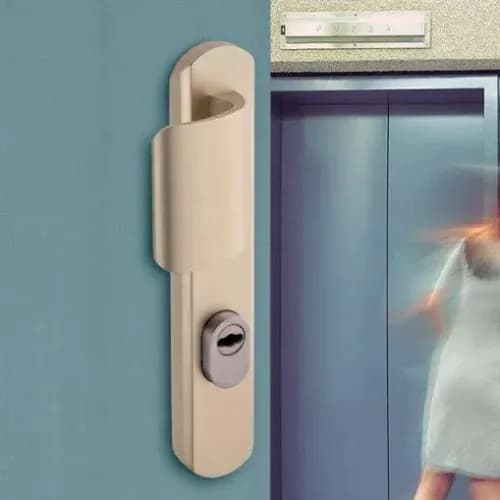 une serrure de la marque Vachette