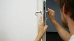 serrurier porte coincée